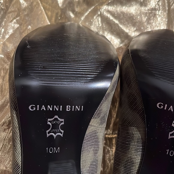 Leather animal print size 10 - Picture 4 of 8